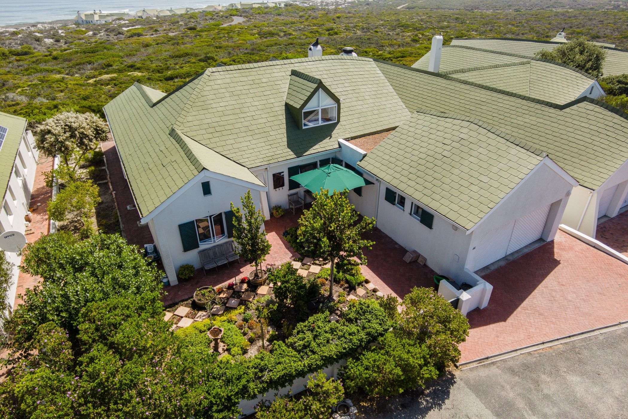 Double-storey house for sale in Jakkalsfontein - LA1649605