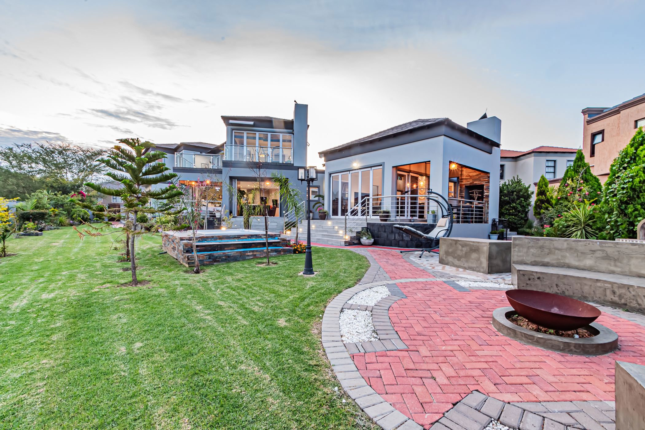 Golf estate house for sale in Blue Valley Golf Estate - CN1648344