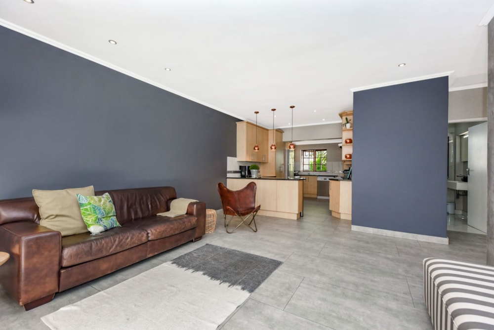 Townhouse sold in Paulshof - FW1680794 Townhouse sold in Paulshof - FW1680794