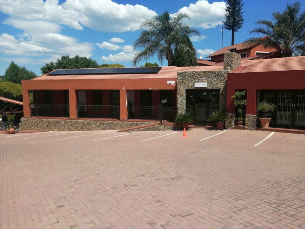 Commercial office to rent in Oakdene, Johannesburg - 1GV1752388 Commercial office to rent in Oakdene, Johannesburg - 1GV1752388