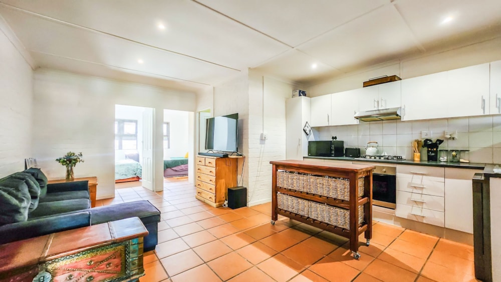 Cottage let in Wellington - TKL1555853