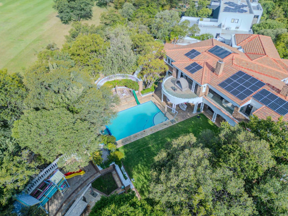 Double-storey house for sale in Dainfern Golf Estate - FW1613490 Double-storey house for sale in Dainfern Golf Estate - FW1613490