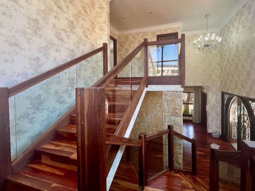 House for sale in Copperleaf - 1CU1652033 House for sale in Copperleaf - 1CU1652033