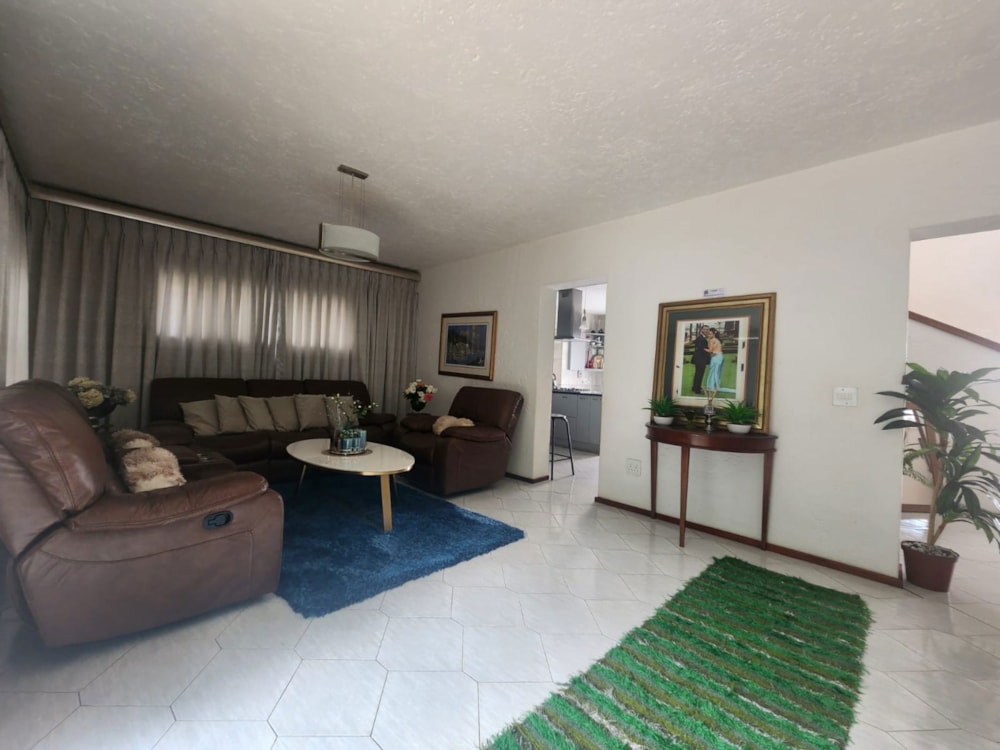 Townhouse for sale in Bruma - BED1649551 Townhouse for sale in Bruma - BED1649551