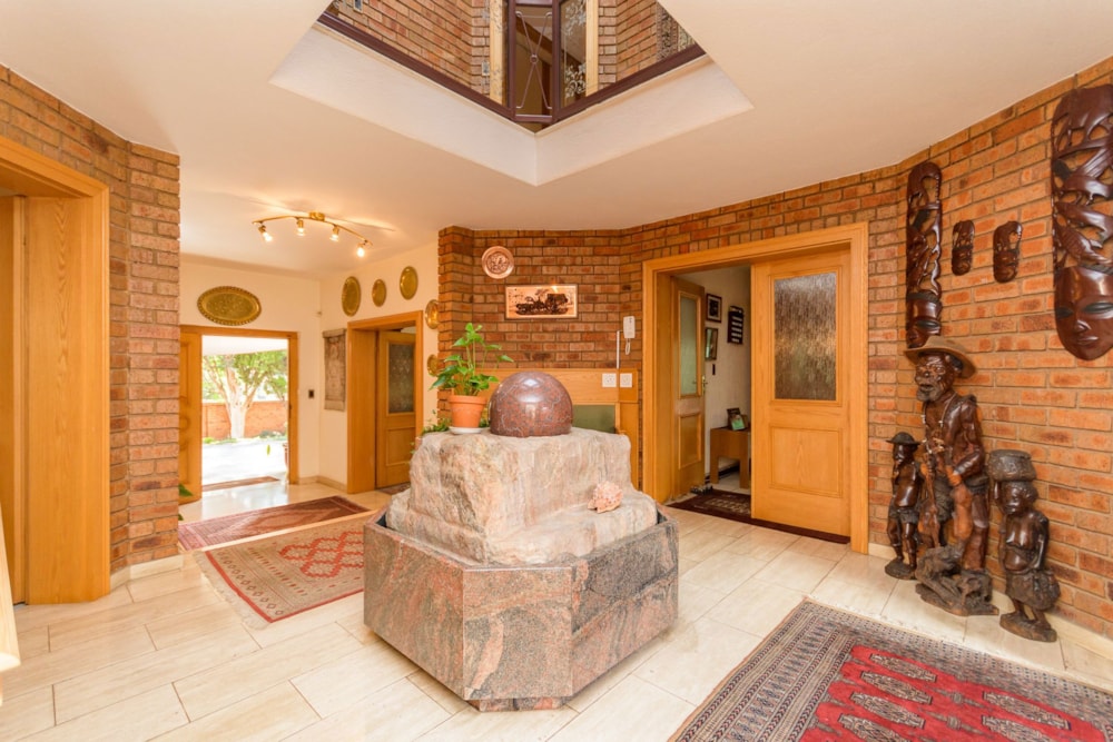 Multi-storey house for sale in Bedfordview - BED1652593 Multi-storey house for sale in Bedfordview - BED1652593