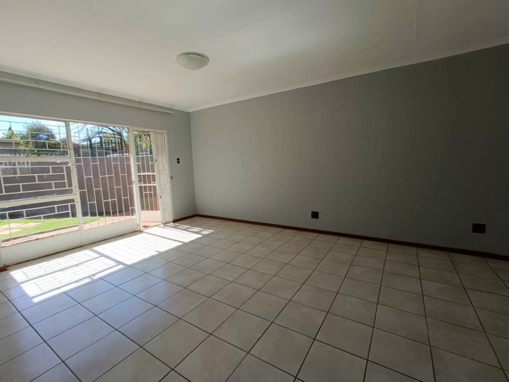 Townhouse let in Langenhovenpark - 1BX1700512 Townhouse let in Langenhovenpark - 1BX1700512