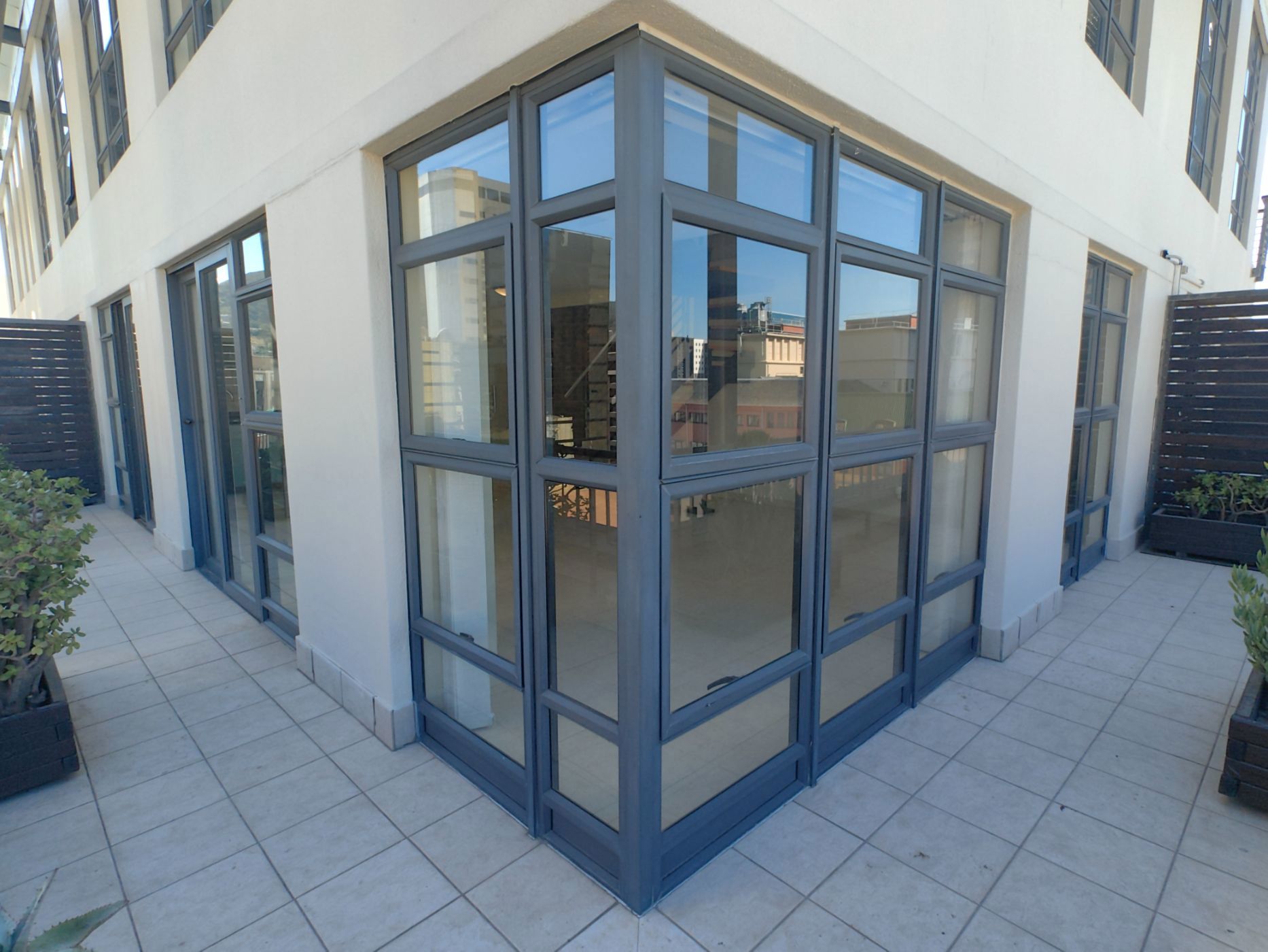 Penthouse apartment to rent in Cape Town Central - CBL1732851