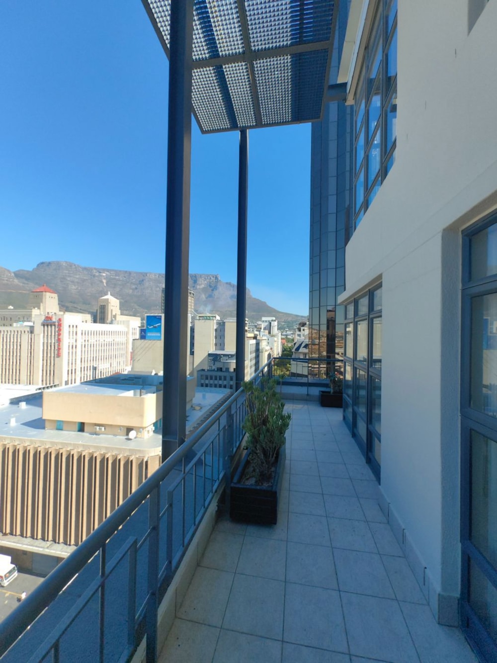 Penthouse apartment to rent in Cape Town Central - CBL1732851 Penthouse apartment to rent in Cape Town Central - CBL1732851