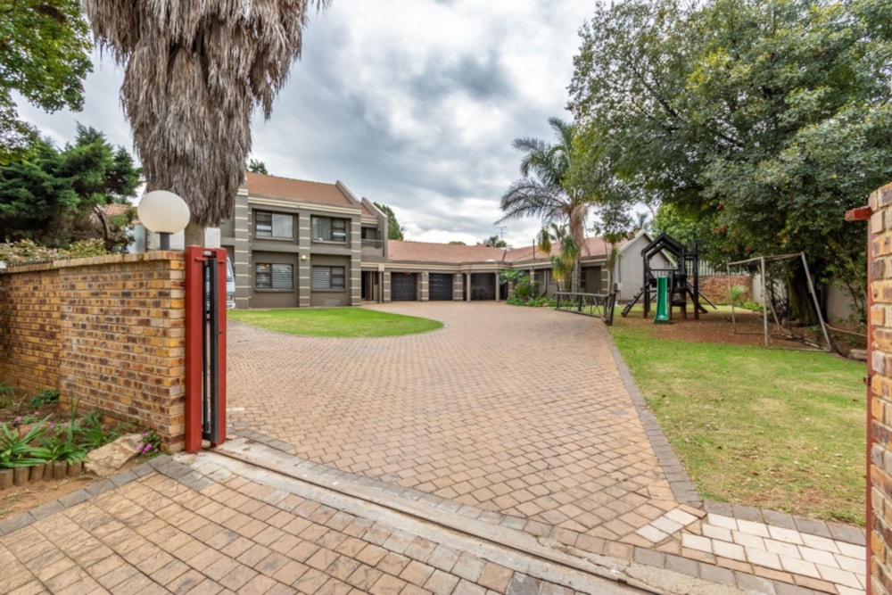 House for sale in Lakefield - BOK1665043