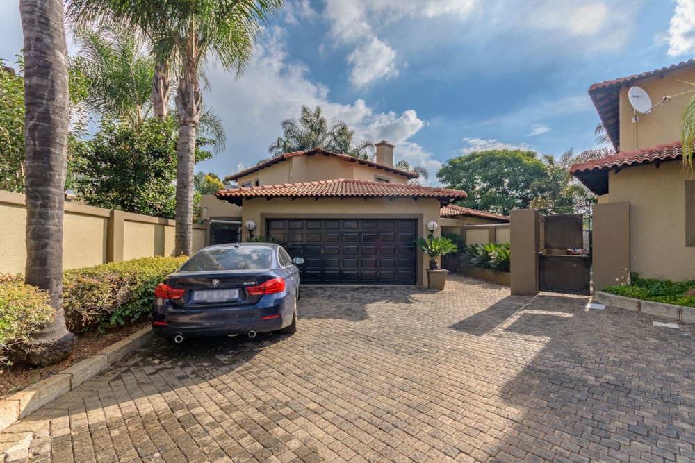 Double-storey cluster sold in Bedfordview - BED1690609 Double-storey cluster sold in Bedfordview - BED1690609