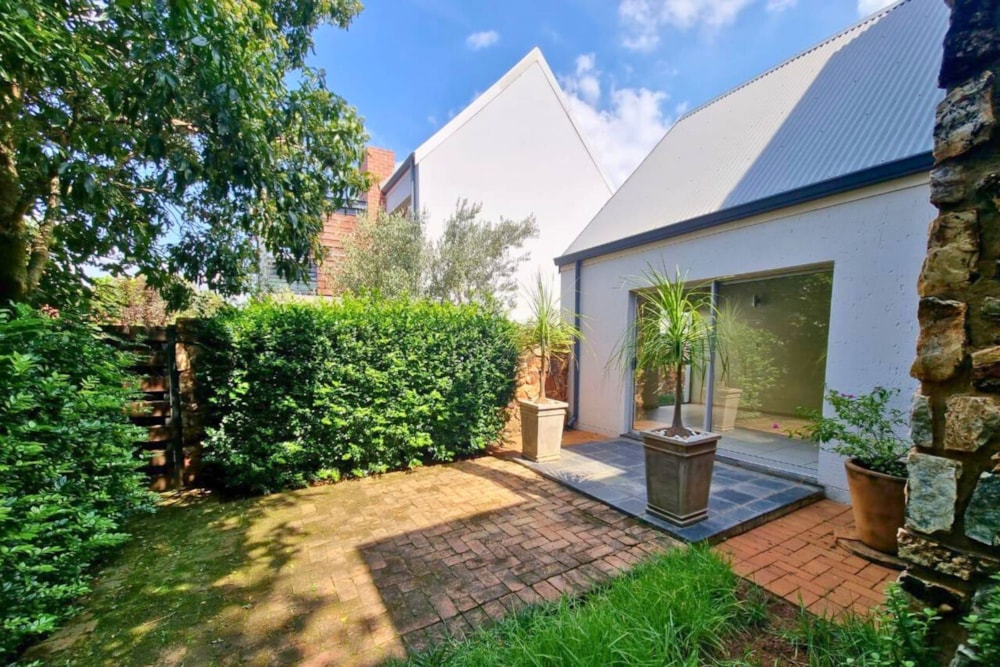 Townhouse to rent in Southdowns Estate - CNL1720259