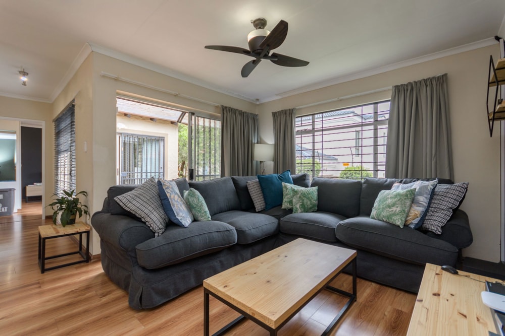 Townhouse sold in Honeydew Manor - RAN1652892 Townhouse sold in Honeydew Manor - RAN1652892