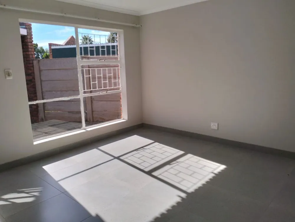 Townhouse to rent in Fleurdal - 1BX1753683 Townhouse to rent in Fleurdal - 1BX1753683