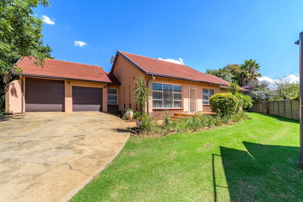 House for sale in Birchleigh North - KTP1652578 House for sale in Birchleigh North - KTP1652578