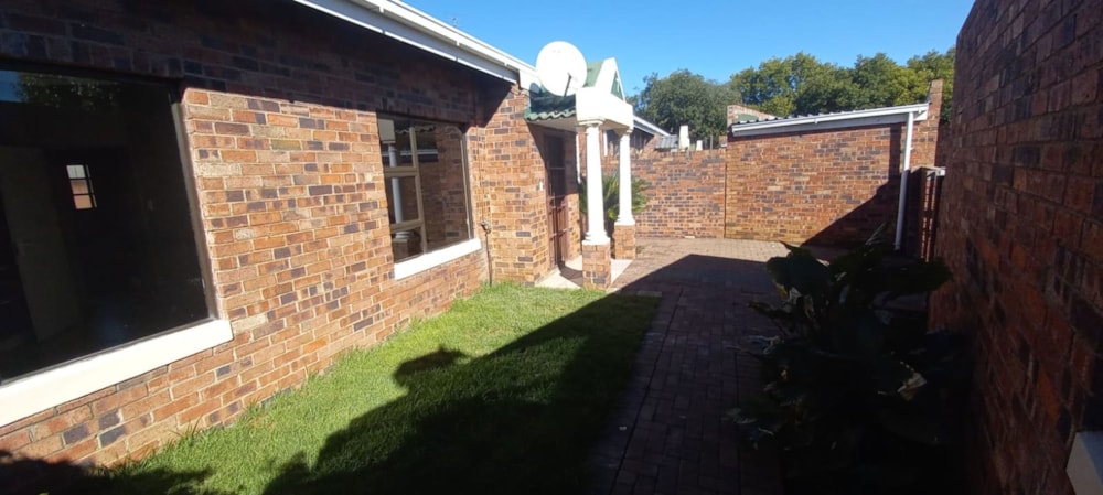 House let in Pellissier - 1BX1696831 House let in Pellissier - 1BX1696831