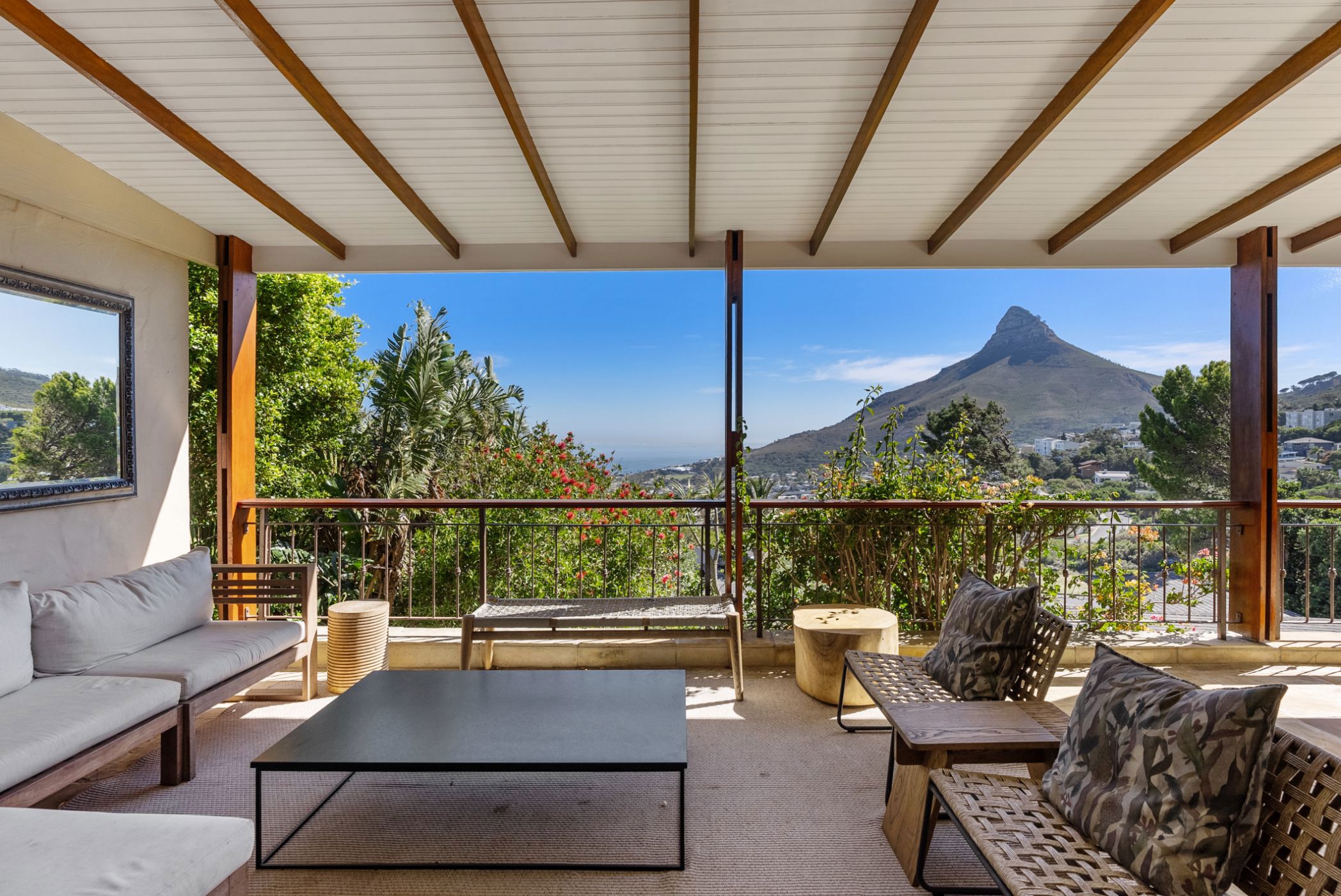 House to rent in Camps Bay - BYL1731272