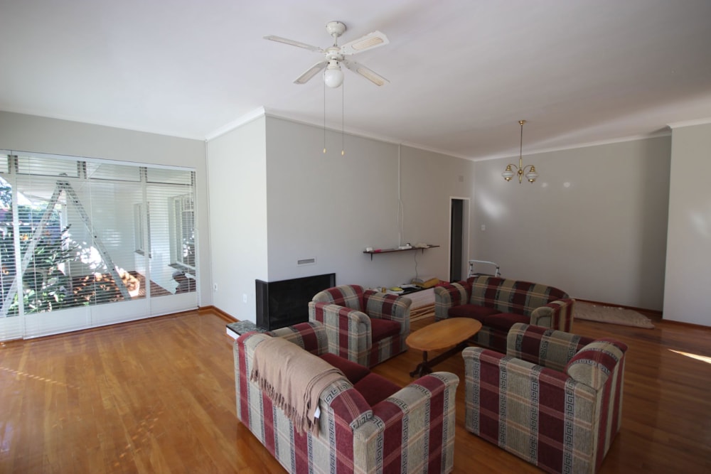 House sold in Wesbank, Oudtshoorn - 1OU1656249 House sold in Wesbank, Oudtshoorn - 1OU1656249