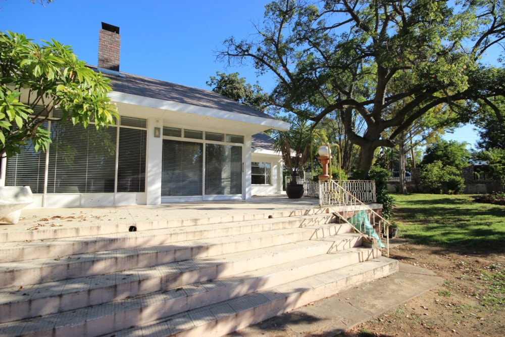 House sold in Wesbank, Oudtshoorn - 1OU1656249 House sold in Wesbank, Oudtshoorn - 1OU1656249