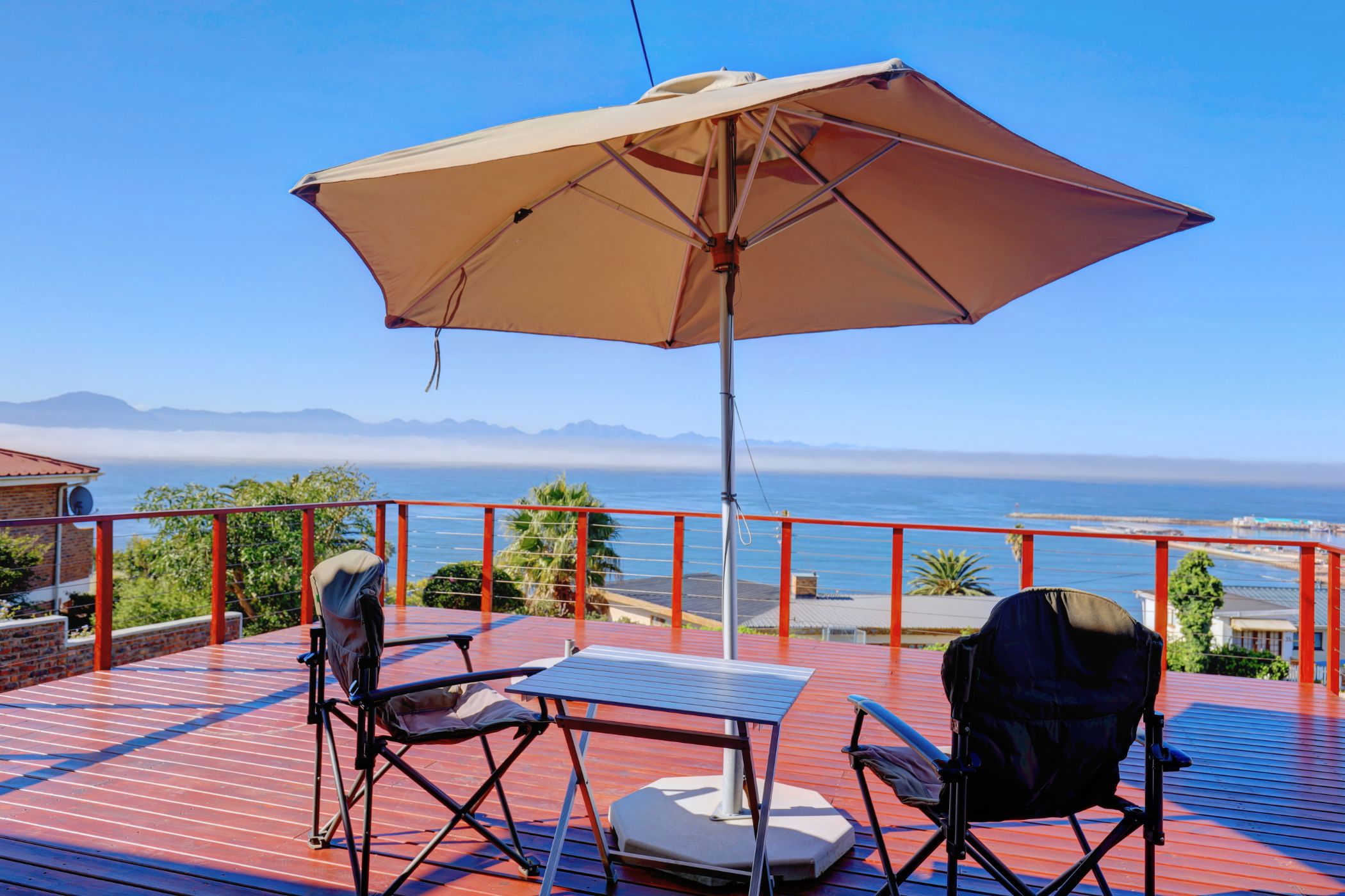 House for sale in Mossel Bay Central - 1MB1655195