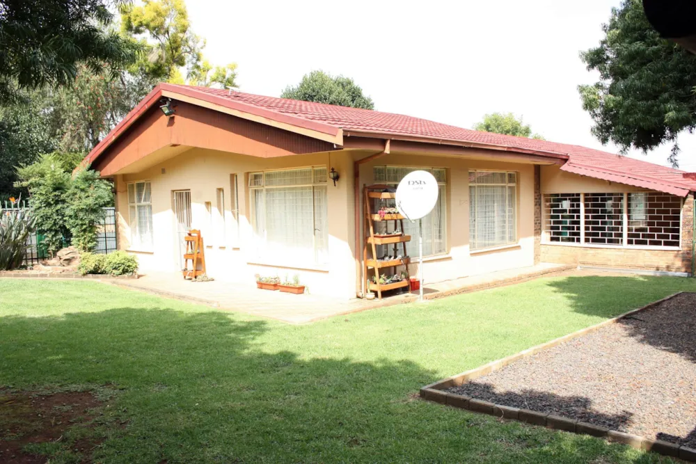 House let in Lydenburg (Mashishing) - 1LY1747656 House let in Lydenburg (Mashishing) - 1LY1747656