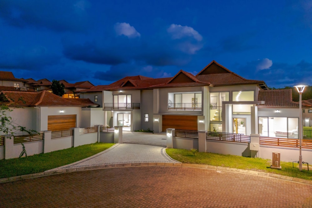 Double-storey house for sale in Izinga - 1ND1620654