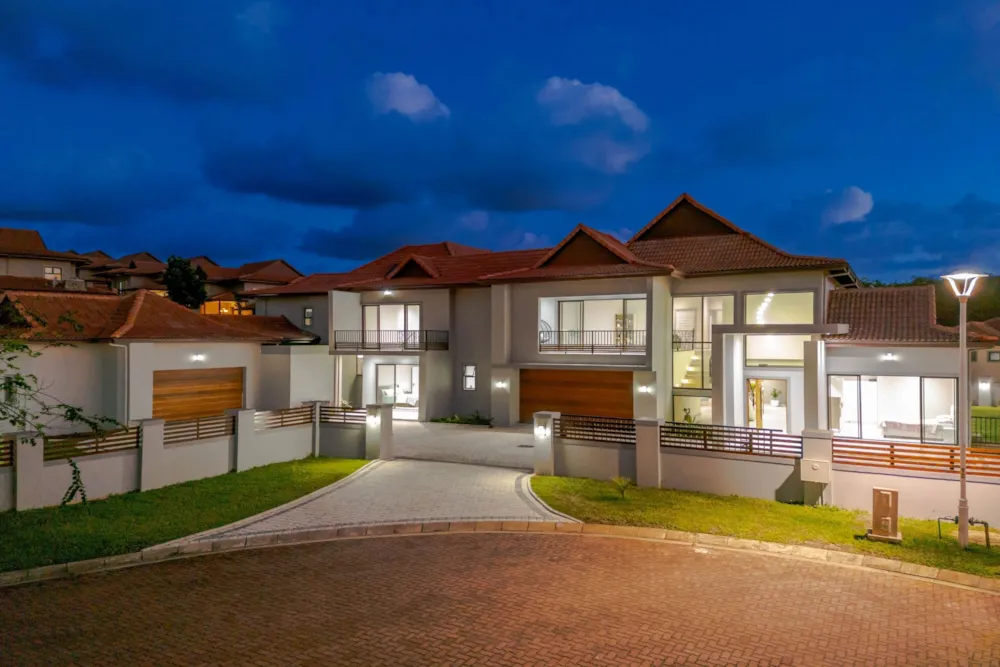Double-storey house sold in Izinga - 1ND1620654 Double-storey house sold in Izinga - 1ND1620654