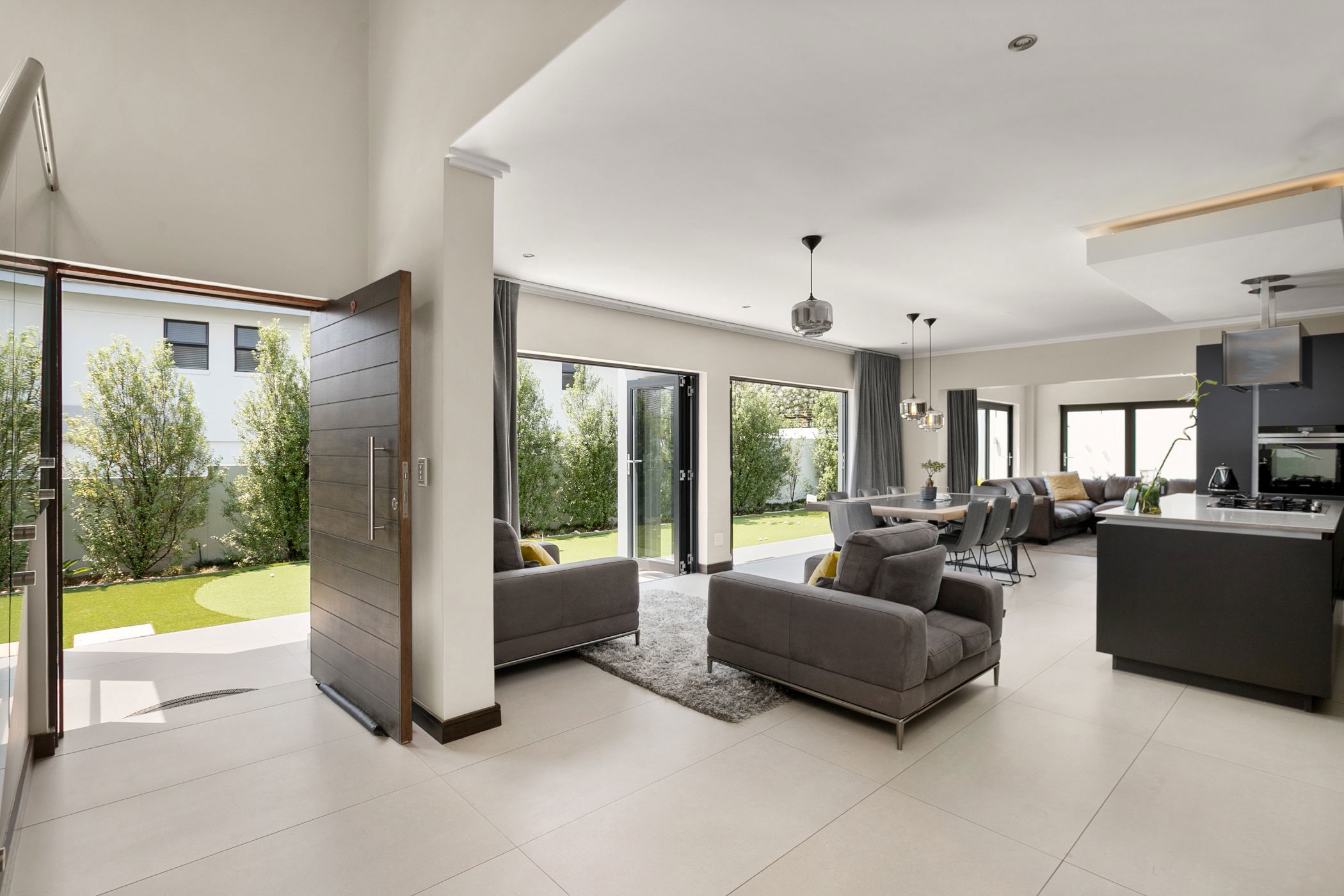 Double-storey cluster let in Bryanston - JBL1630504