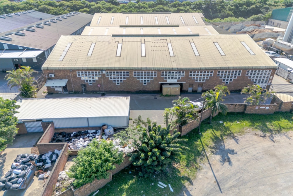 Commercial industrial property for sale in Phoenix, KwaZulu-Natal - 1ND1655484 Commercial industrial property for sale in Phoenix, KwaZulu-Natal - 1ND1655484