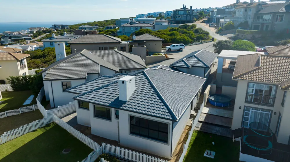 House for sale in Pinnacle Point Golf Estate - 1MB1653611