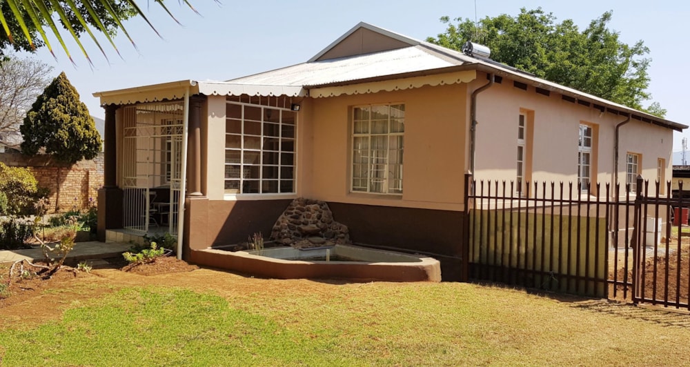 House for sale in Lydenburg (Mashishing) - 1LY1638926 House for sale in Lydenburg (Mashishing) - 1LY1638926