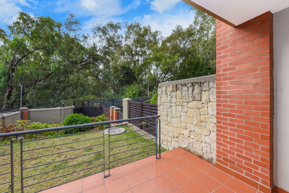 Apartment for sale in Douglasdale - FW1686499 Apartment for sale in Douglasdale - FW1686499