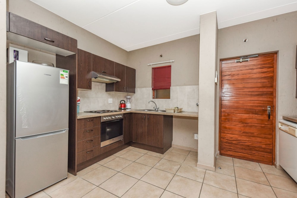 Apartment for sale in Douglasdale - FW1686499 Apartment for sale in Douglasdale - FW1686499