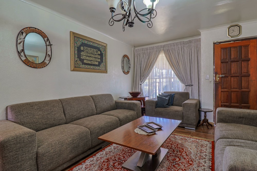 House sold in Lenasia - 1GV1654775 House sold in Lenasia - 1GV1654775