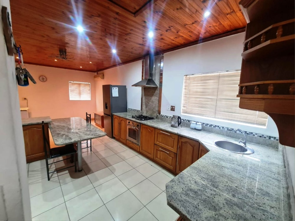 House for sale in Bombay Heights - 1PM1750538
