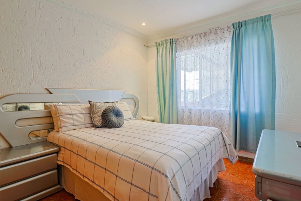 House sold in Lenasia South - 1GV1652582 House sold in Lenasia South - 1GV1652582