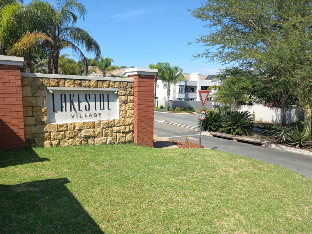 Golf estate house to rent in Eagle Canyon Golf Estate - RAL1744288