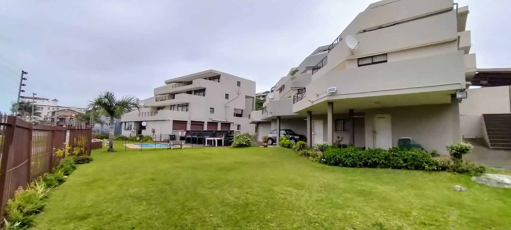 Apartment for sale in Margate - 1PX1653755