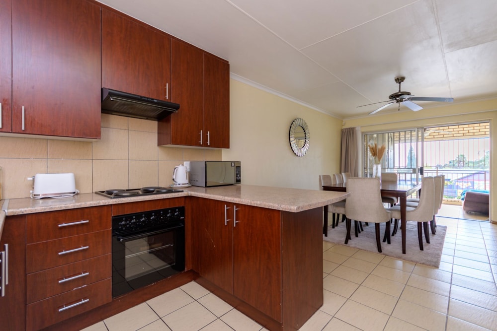 Townhouse for sale in Terenure - KTP1652387