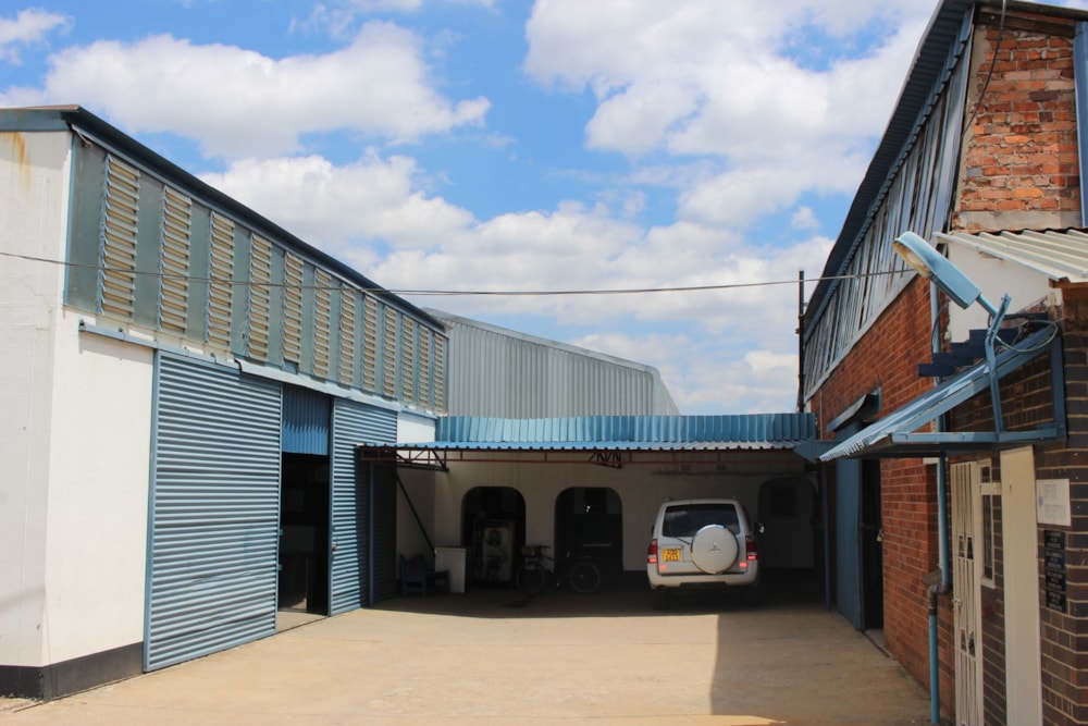 Commercial industrial property for sale in Graniteside, Zimbabwe - 3ZB1652918