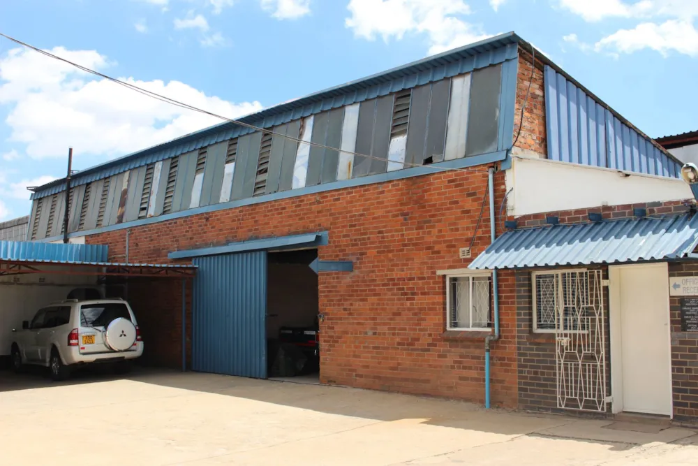 Commercial industrial property for sale in Graniteside, Zimbabwe - 3ZB1652918 Commercial industrial property for sale in Graniteside, Zimbabwe - 3ZB1652918