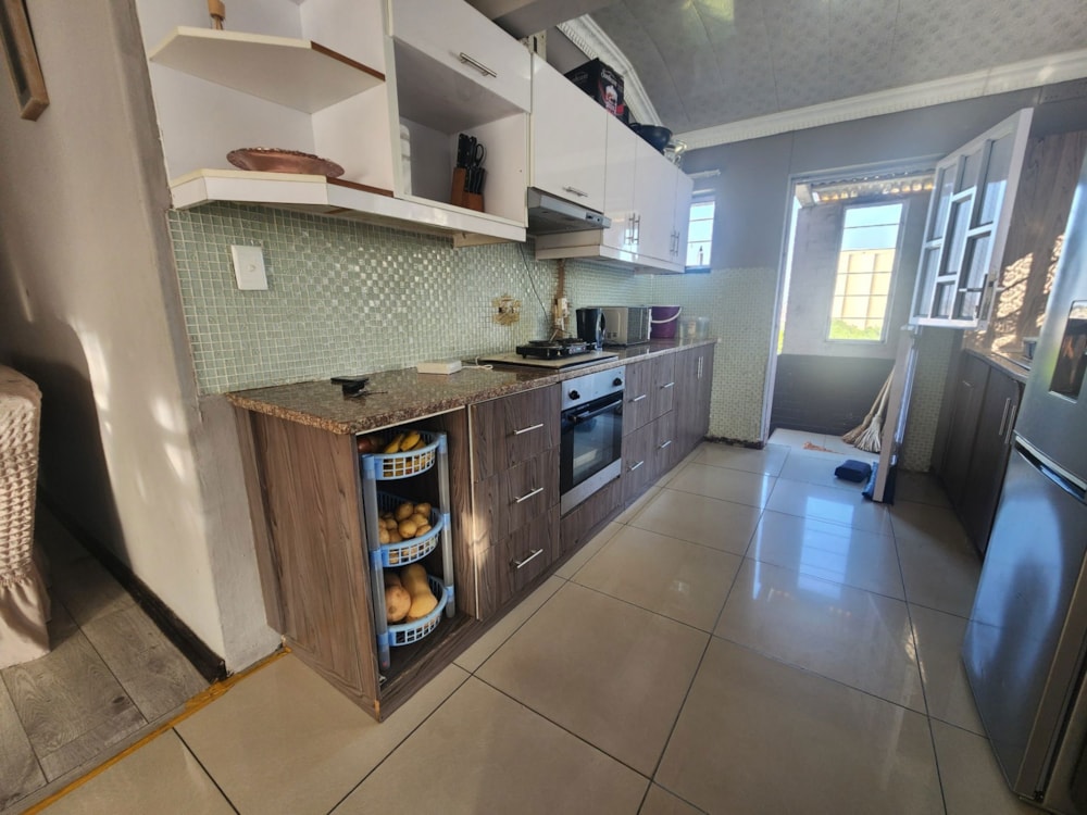 House for sale in Woodlands, Montclair - 1WB1654358