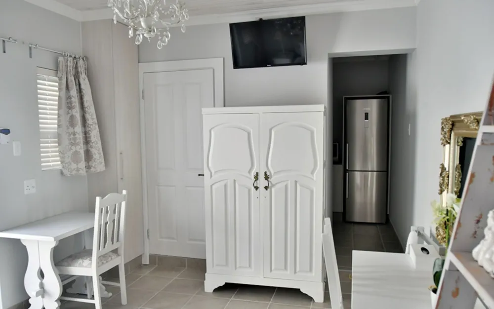 Apartment to rent in Newton Park - 1PLZ1757140