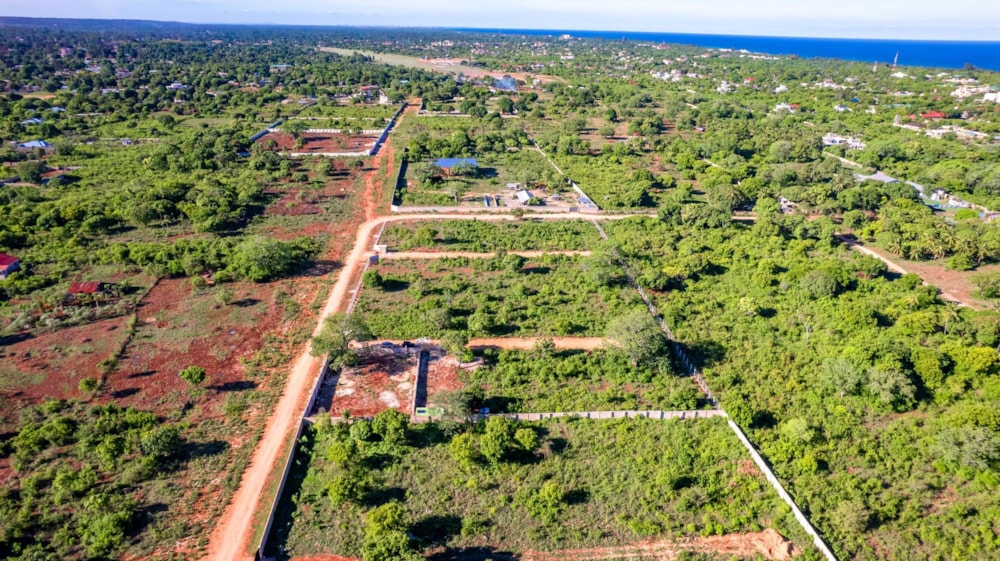 Residential vacant land for sale in Diani, Kenya - 3KE1653460