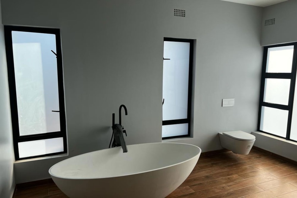 Double-storey house for sale in Roma, Zambia - 3ZA1653680