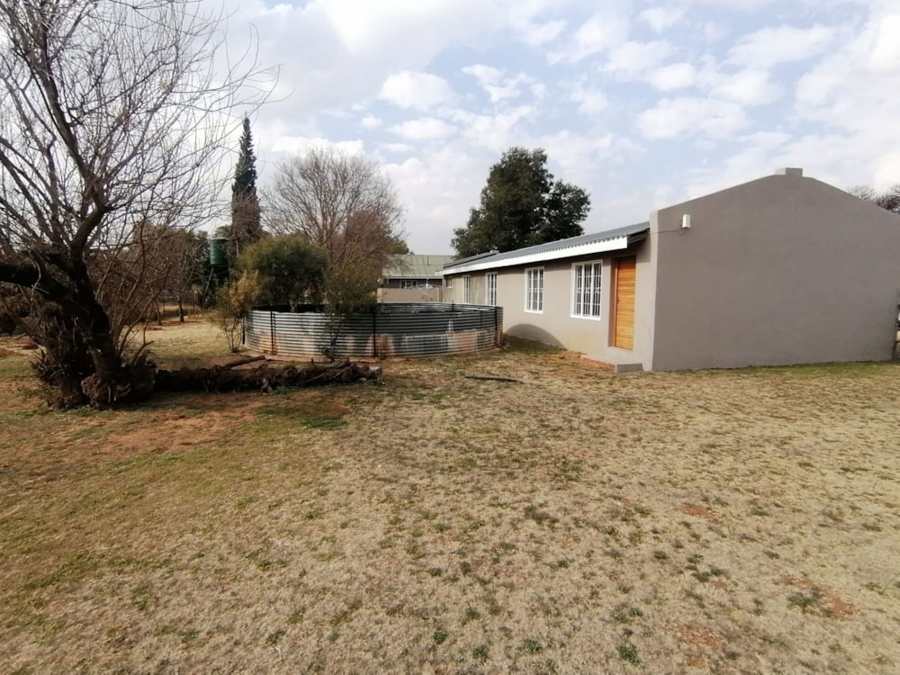 House let in Bains Vlei - 1BX1686059 House let in Bains Vlei - 1BX1686059