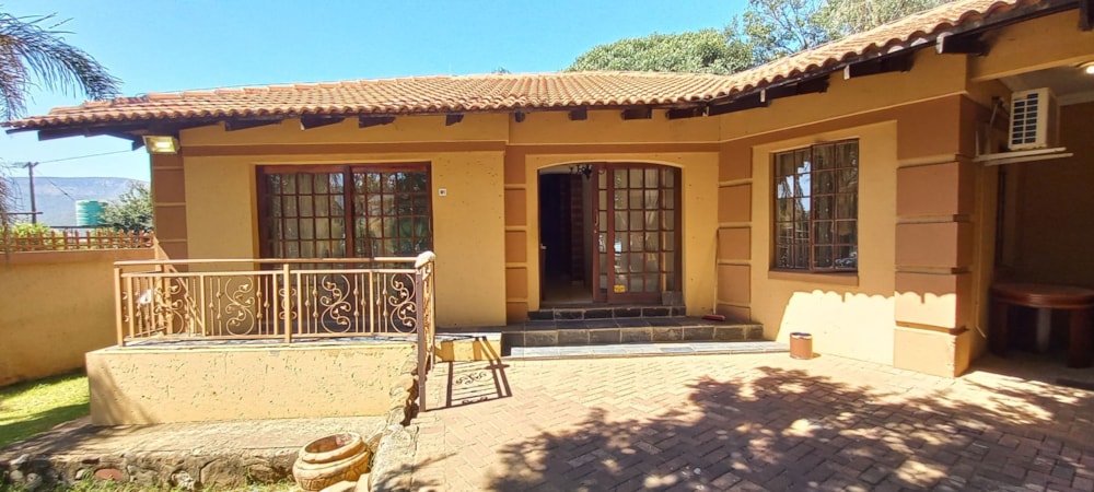 Commercial business for sale in Olifantsnek - 1RU1653918