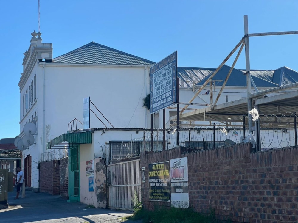 Commercial Building for sale in King Williams Town (Qonce) - 1MH1654528