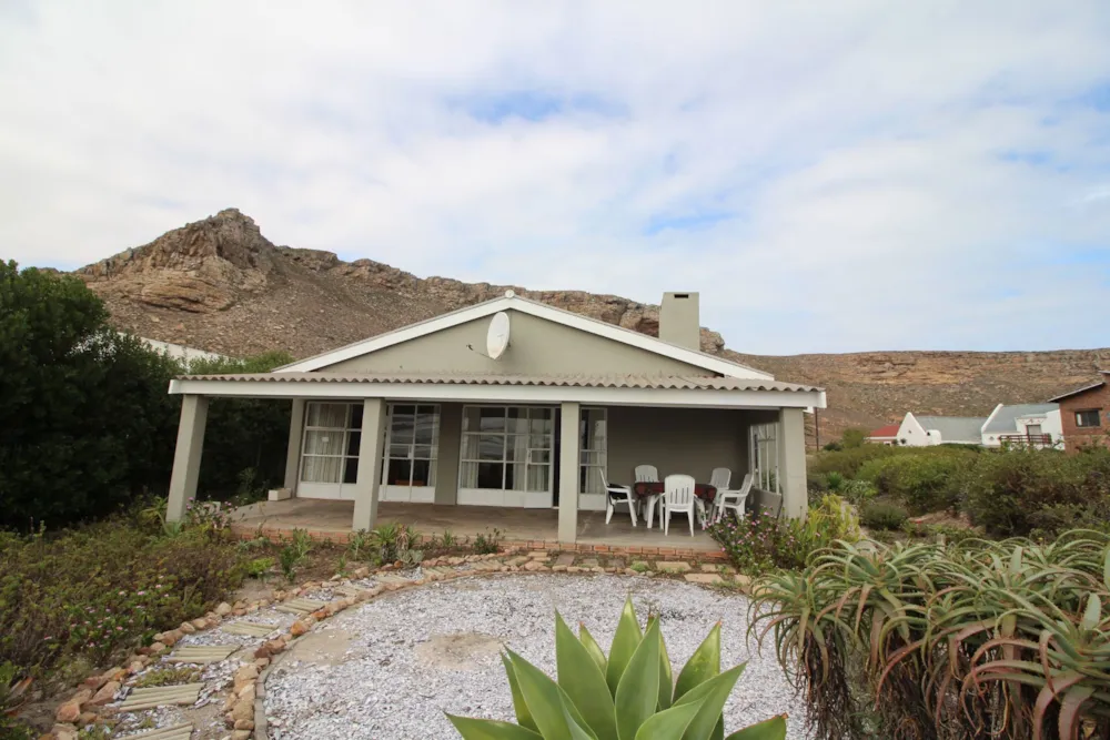 House for sale in Elands Bay - LA1739497 House for sale in Elands Bay - LA1739497