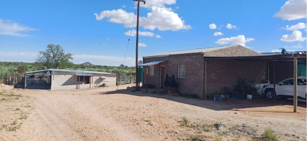 Livestock farm for sale in Lemoendraai - 1KAH1655880