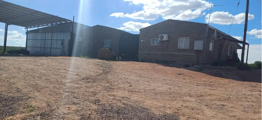 Livestock farm for sale in Lemoendraai - 1KAH1655880 Livestock farm for sale in Lemoendraai - 1KAH1655880